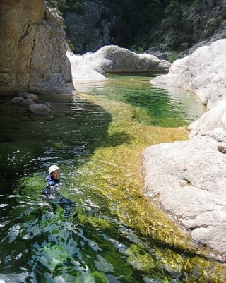  Canyoning the Vacca Gorges 